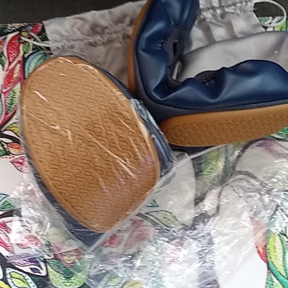 Flats. - Picture 3 of 4